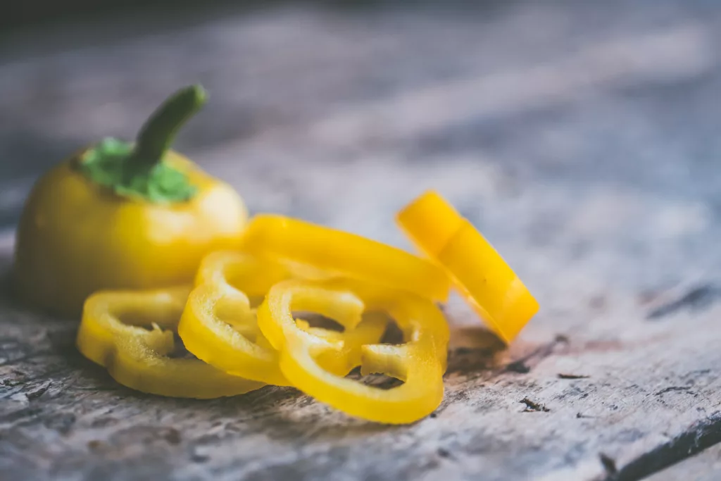 How long can bell peppers last in the fridge?