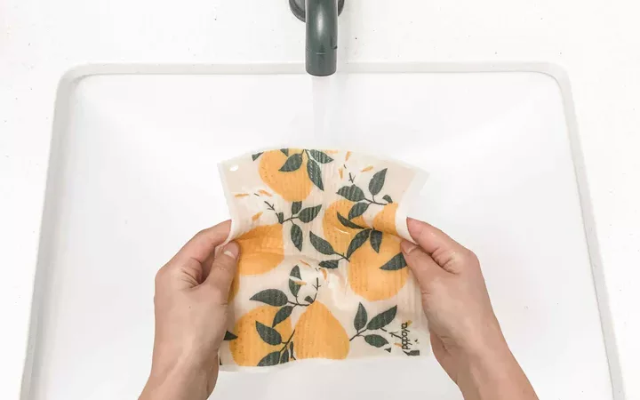 Eco-friendly papaya reusable paper towels
