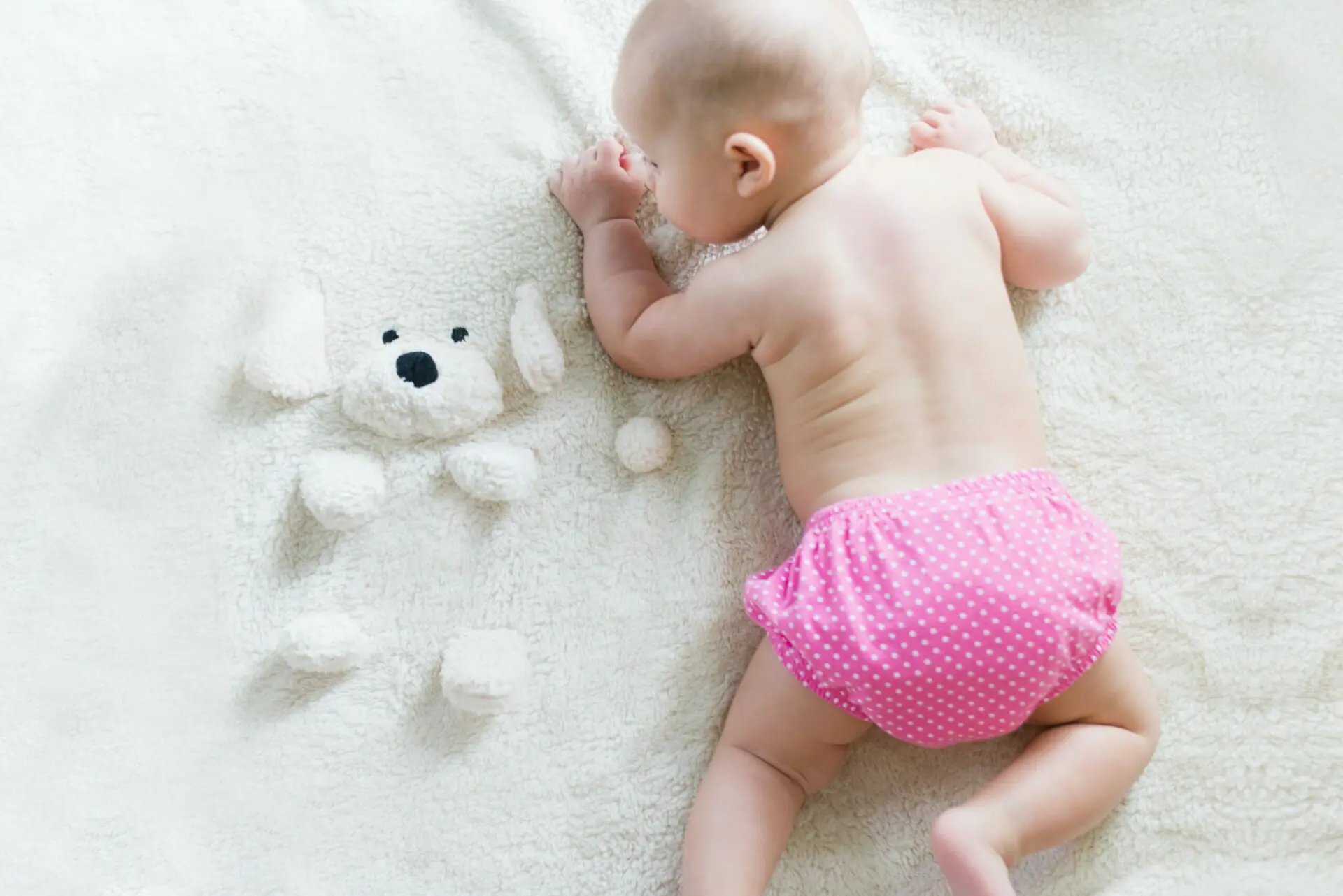 A Complete Guide to Organic Diapers for Your Baby’s Comfort
